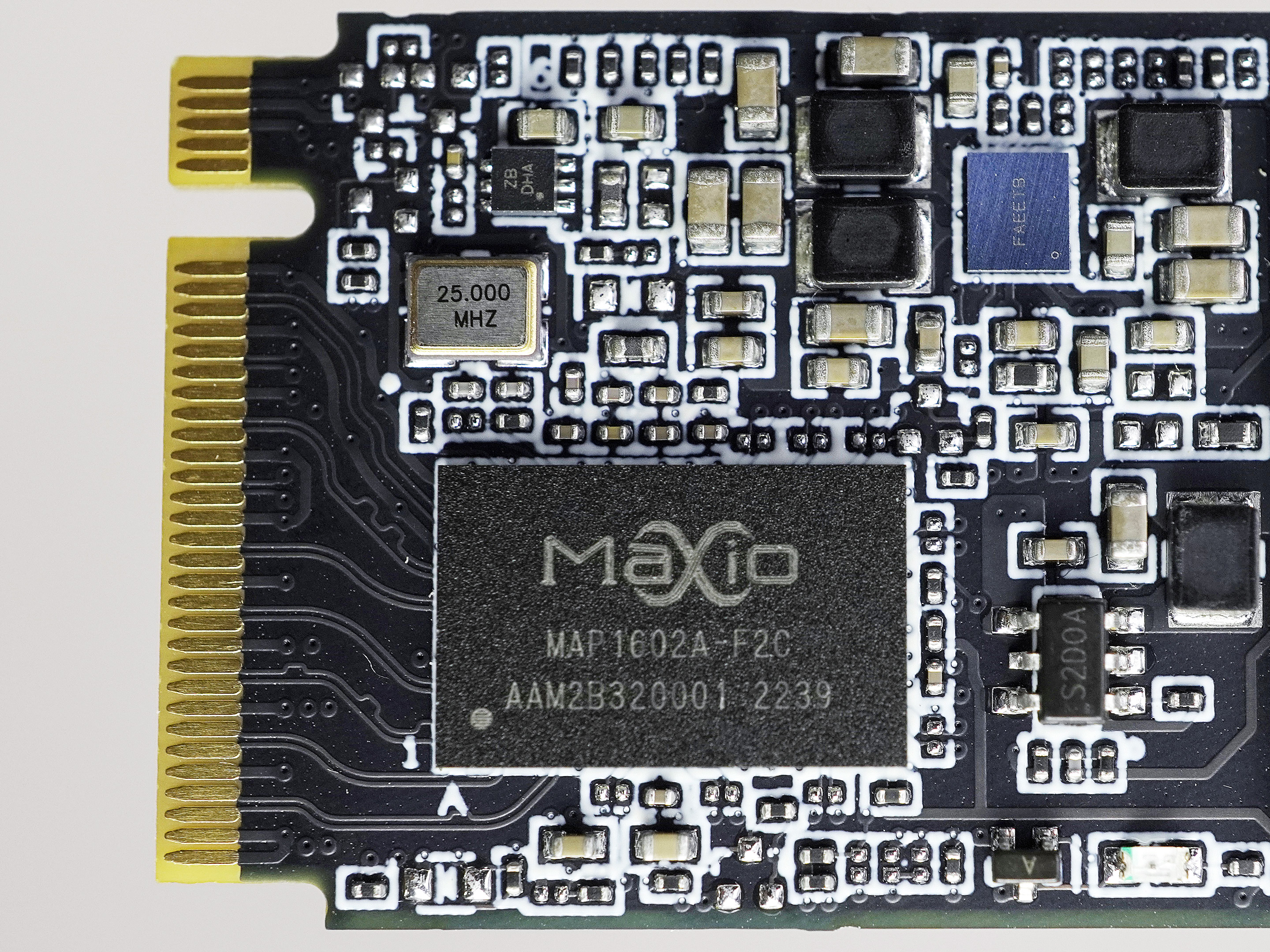 国产SSD新势力崛起，2023上半年PCIe4.0固态硬盘推荐