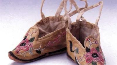 弓鞋是什么,弓鞋冬款