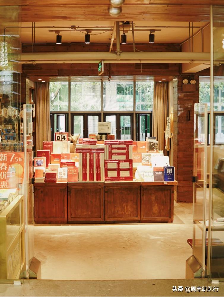 图书馆遛娃避暑好去处,图书馆夏天遛娃好地方