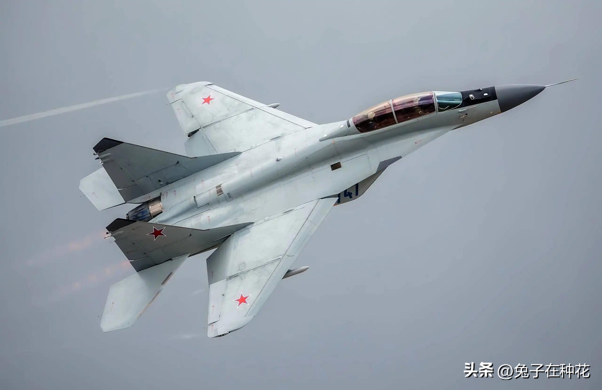 瑞典JAS-39鹰狮战斗机VS俄罗斯米格-35战斗机