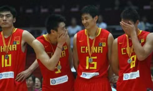 郭士强率队4连败首次发声,郭士强对广厦赛后发声