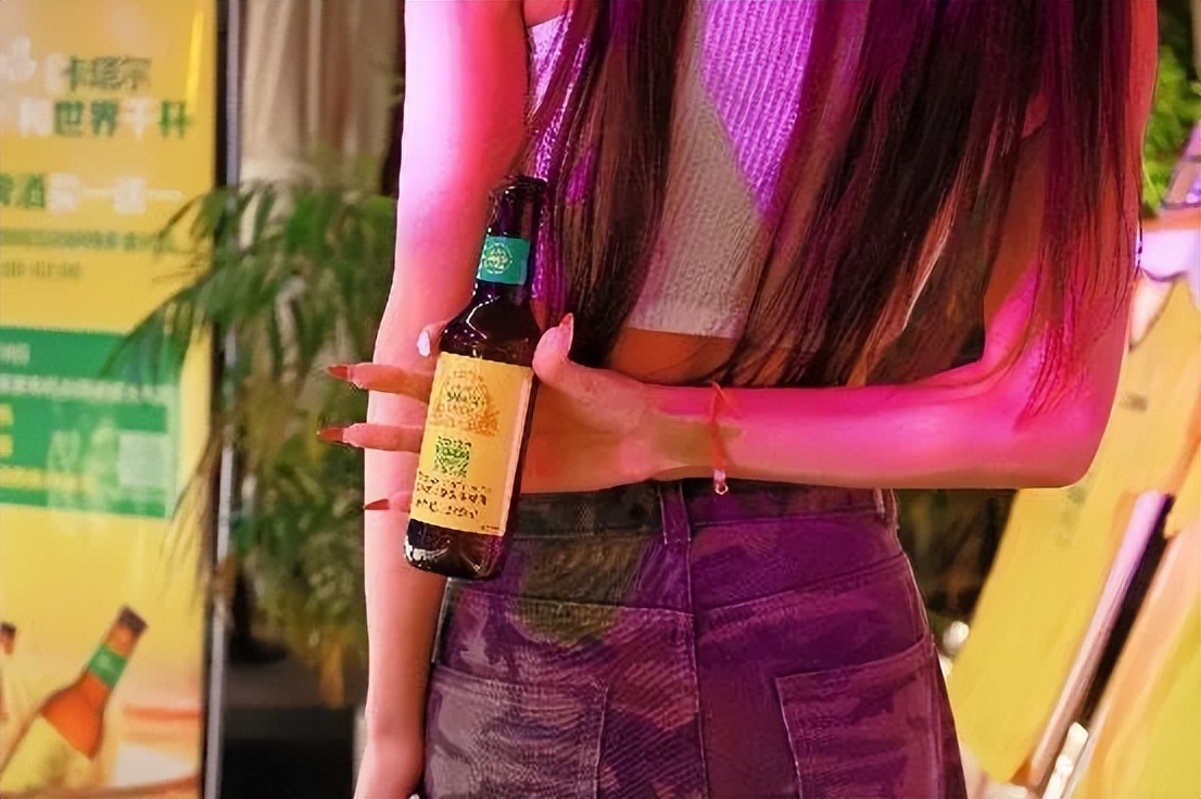 健康精酿啤酒品牌玻嗨皮携手英爵花园餐吧，打响世界杯营销第一枪