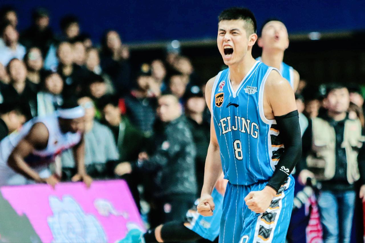 七大主力退出荷兰男足,中国男篮十二人名单方硕