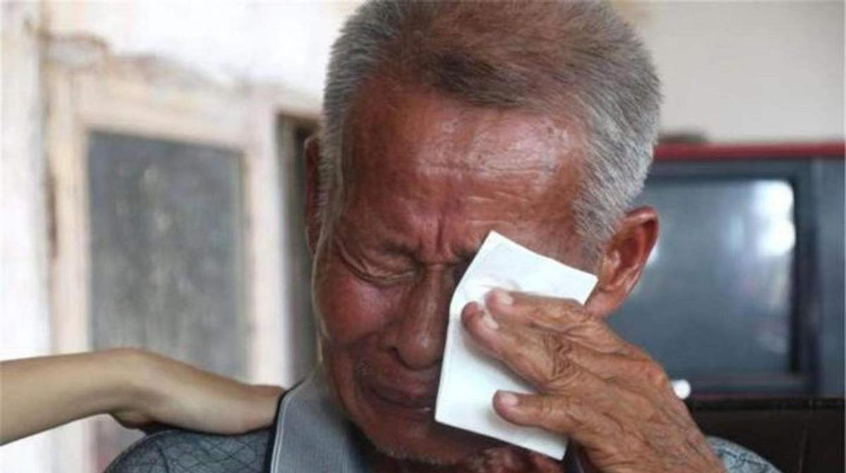 婚外情中，男人愿意为你花钱的3个原因，傻女人要知道