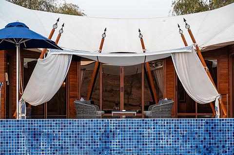 哈伊马角利兹卡尔顿,哈伊马角沙漠丽思卡尔顿酒店