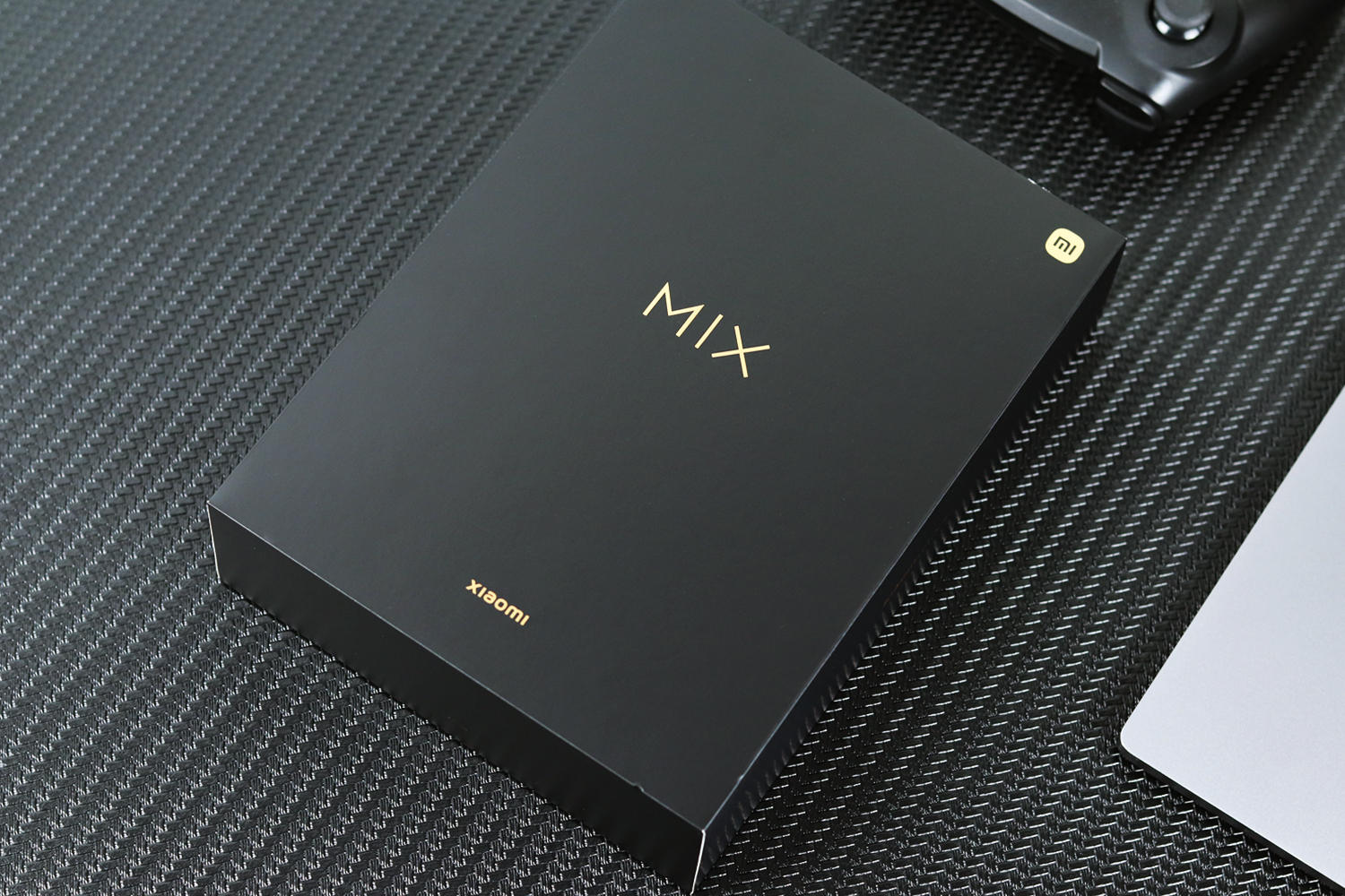 小米mix4支持无线充电么,小米mix4支持120w充电吗