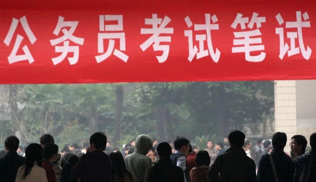 超级简历！成为HR眼中的明珠，成功入职心仪公司的秘诀