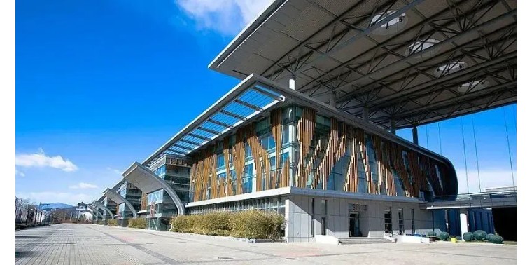 “国家速滑馆”英文为啥用oval而不是gym?考试时别翻译错哦