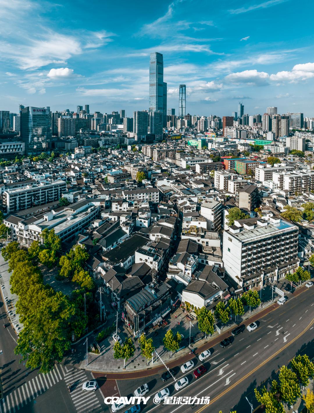 多面天心，常逛常新