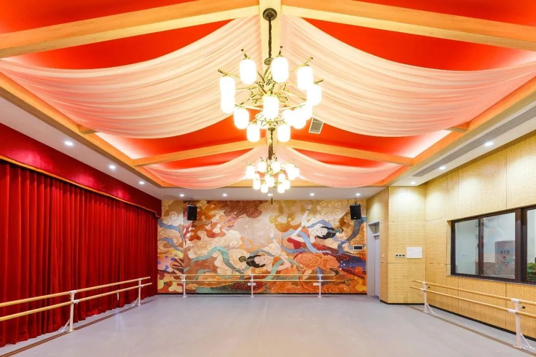 东莞最贵幼儿园2020年收费,东莞民办学校收费表