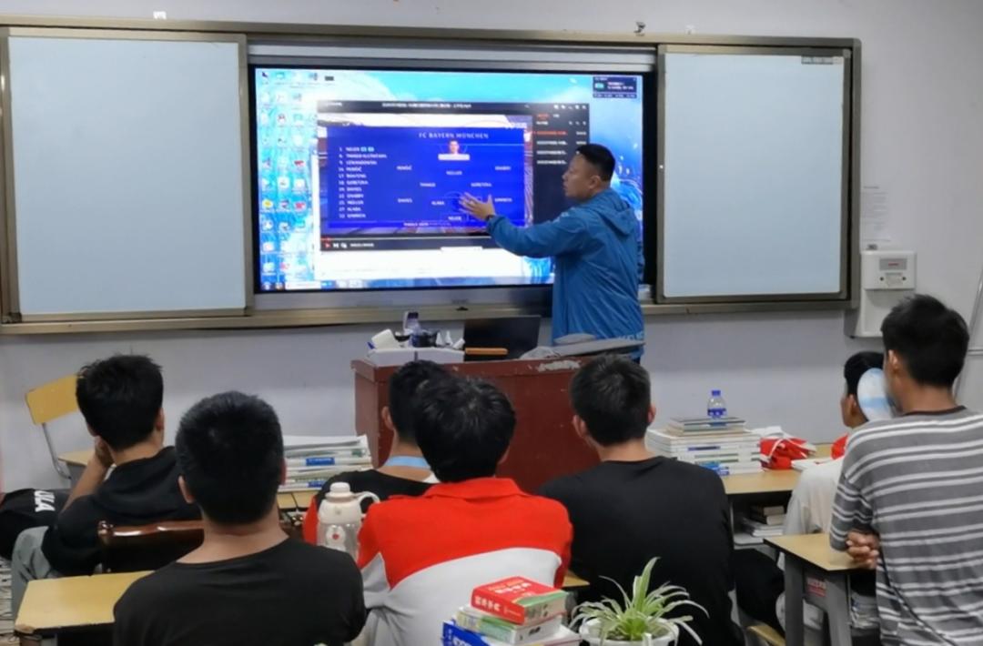 赢了！北京警察与来自贫困山区的小“C罗”们……