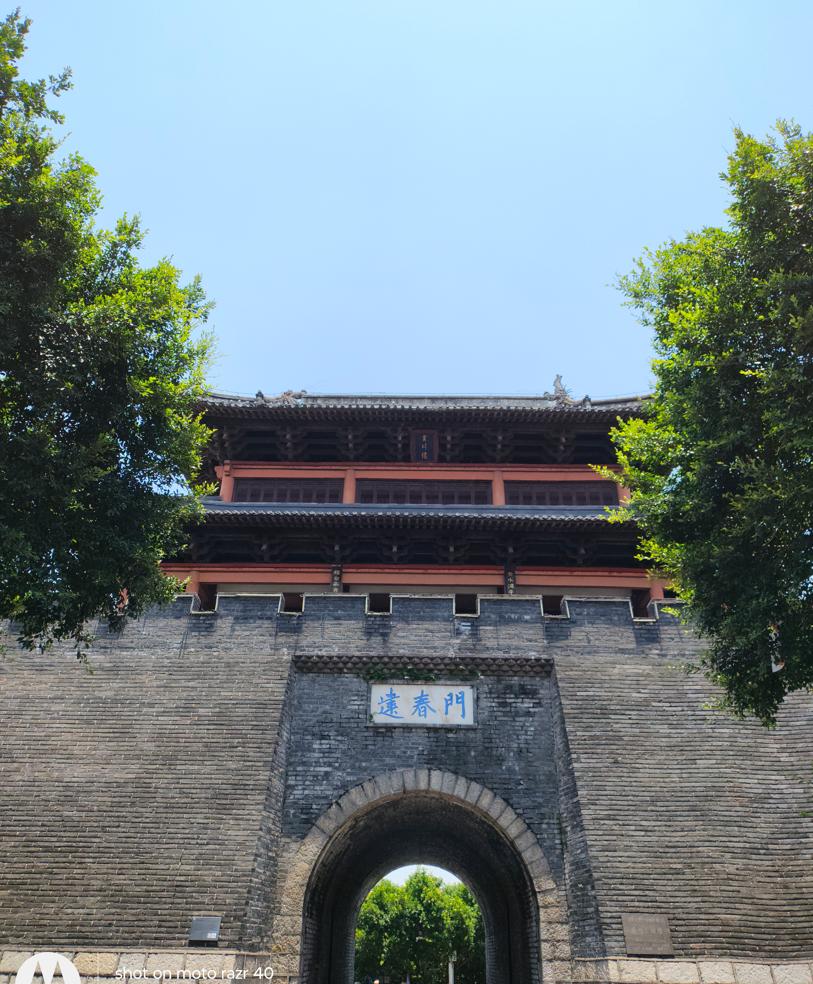 motorazr40双卡双待5g折叠屏,motorazr40手机功能体验