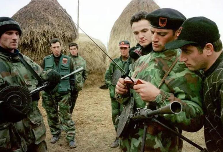 科索沃战争种族屠杀死了多少人,种族屠杀