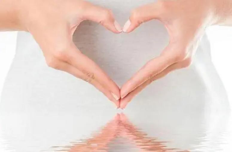 外阴总是很干怎么回事,阴道每天都有什么症状