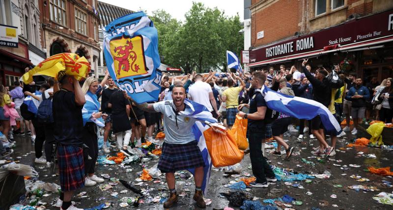 鏃ユ湰鍒锋柊浜嗘柊鐨勮冻鐞冧笘鐣屾澂绾綍,鏃ユ湰鑳藉惁缁х画鎹嶅崼浜氭床瓒崇悆鑽ｈ獕
