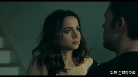 邦女郎安娜德阿玛斯大背头,邦女郎安娜德阿玛斯诺顿秀