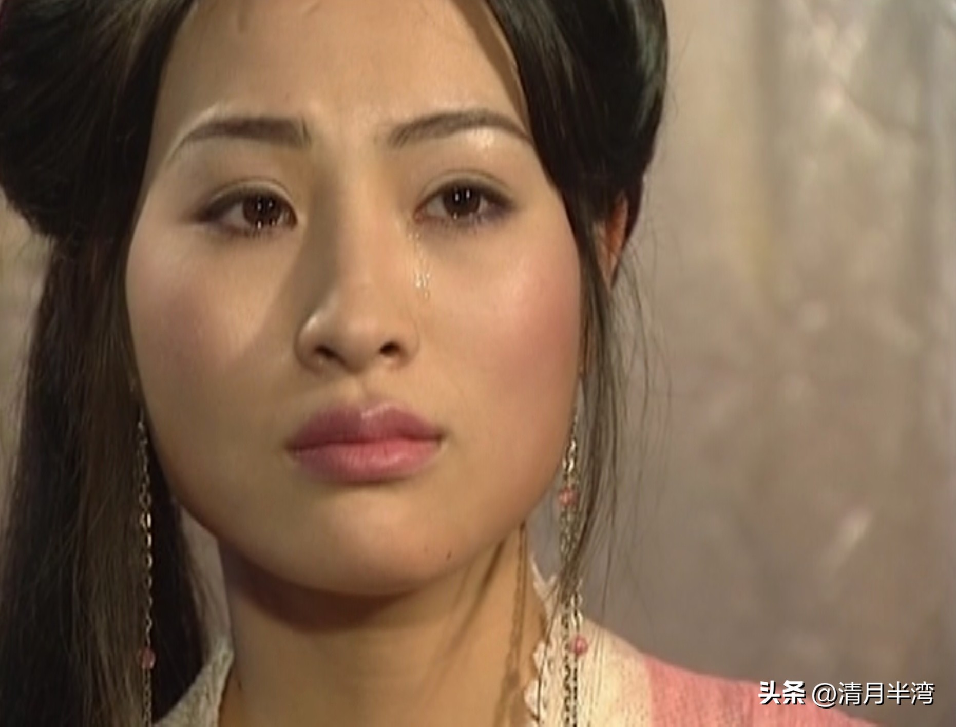 那些长得丑却非常有魅力的女星,丑而不自知的人