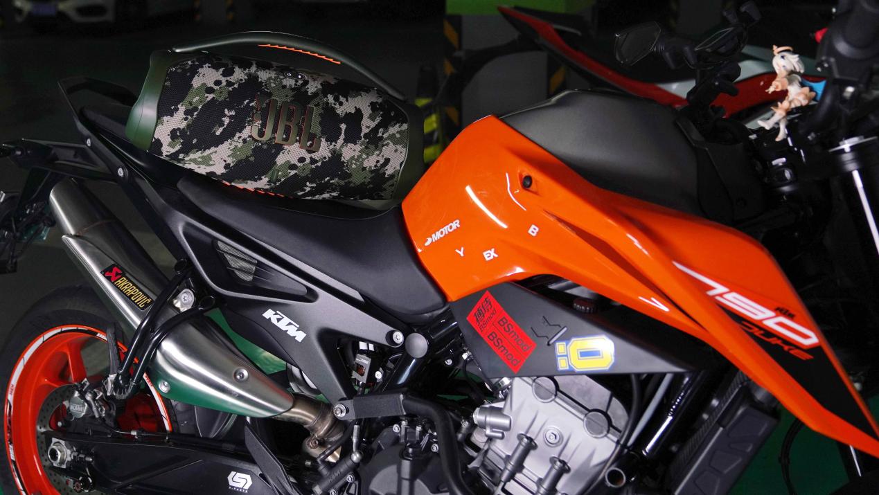 jblboombox3音乐战神三代怎么样,jblboombox3wifi版音乐战神三代