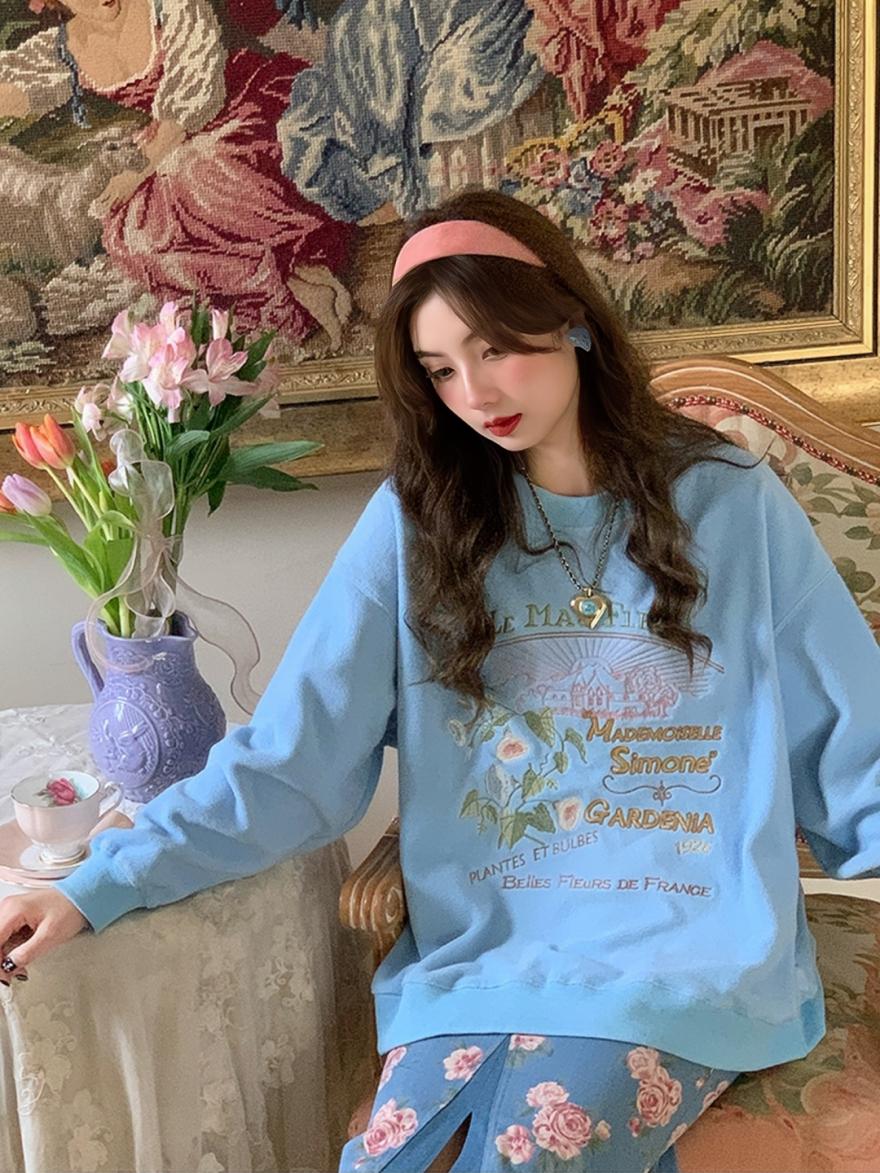 今年最流行的五款卫衣,现在流行这几种卫衣