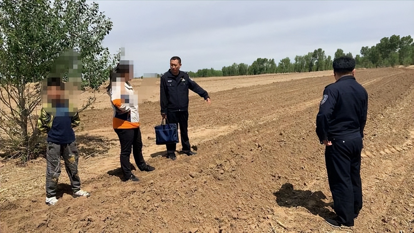 快赶上美国枪击案了：辽宁一老农为泄愤持杀猪刀捅死同村多人