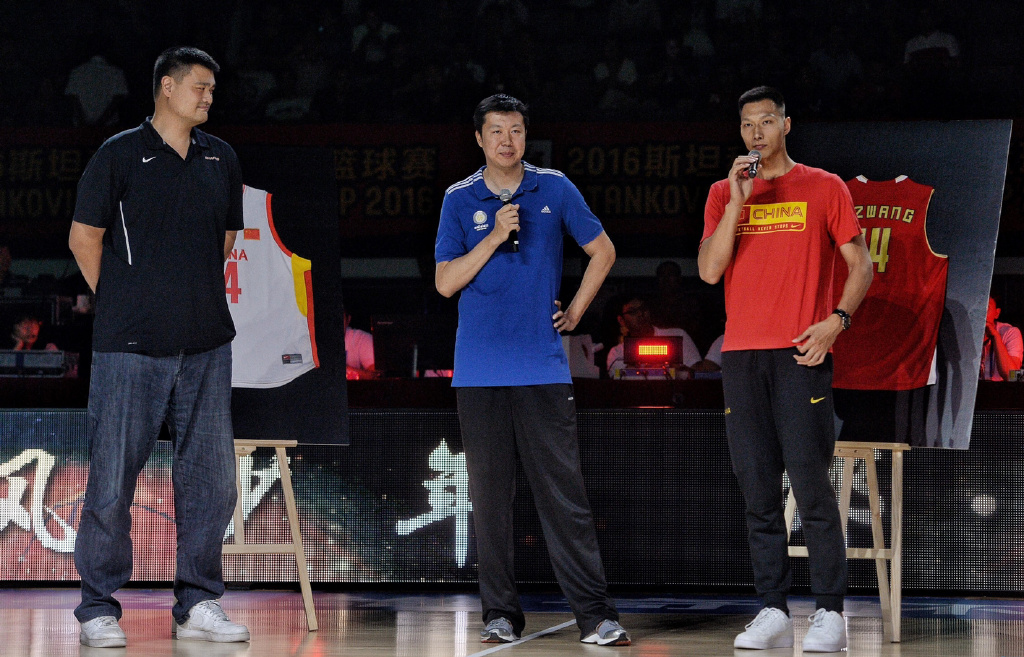 易建联球员退役仪式,易建联退役仪式球员发文