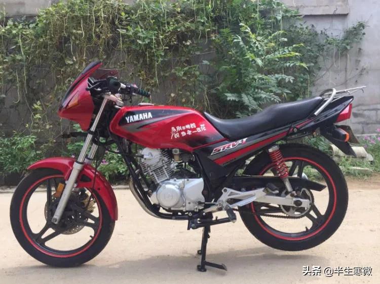 雅马哈劲豹150摩托车新款,骑不坏的本田修不好的雅马哈