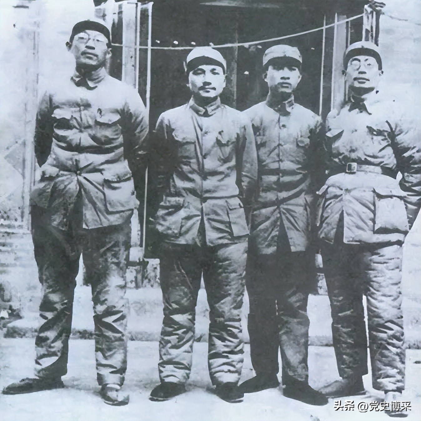 彭德怀评价刚正不阿的黄克诚：你比我还像彭德怀