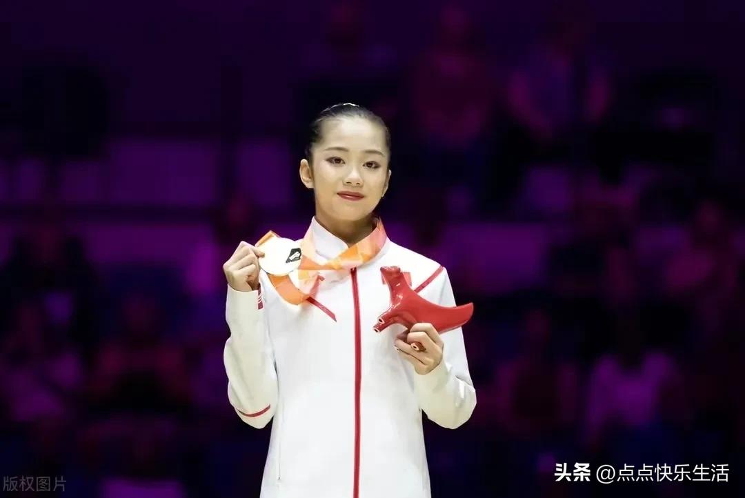 11.06体育早八点┃恭喜韦筱圆！中国足协公告