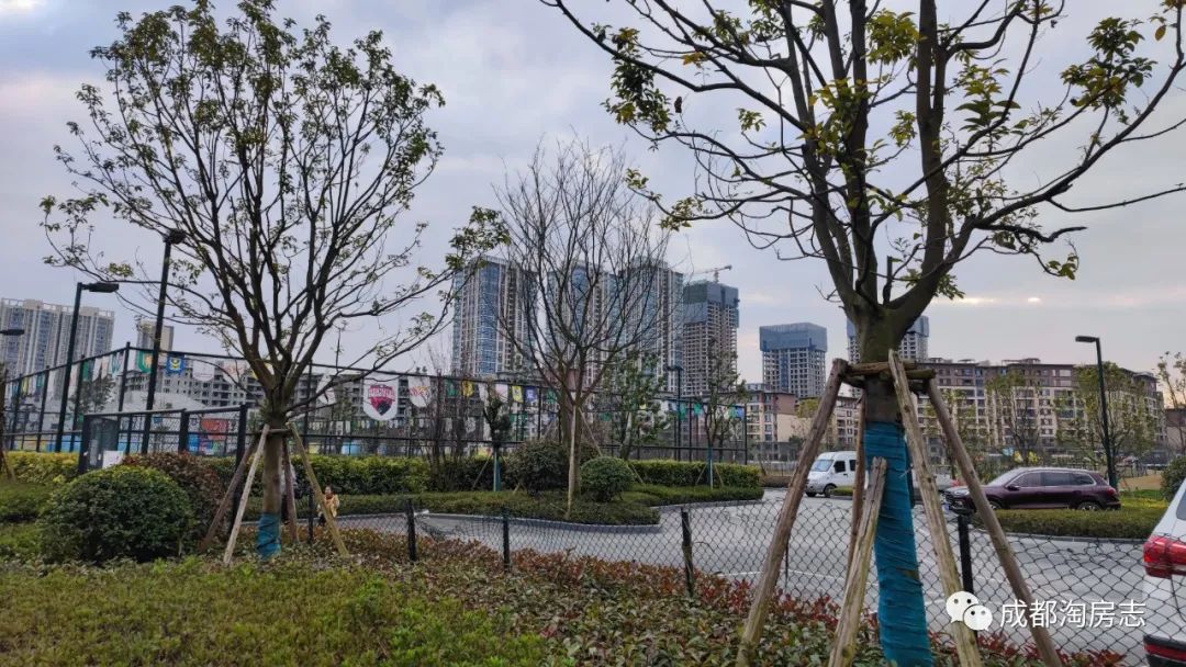 龙湖6000左右的精装修,地下室装修包工包料价格