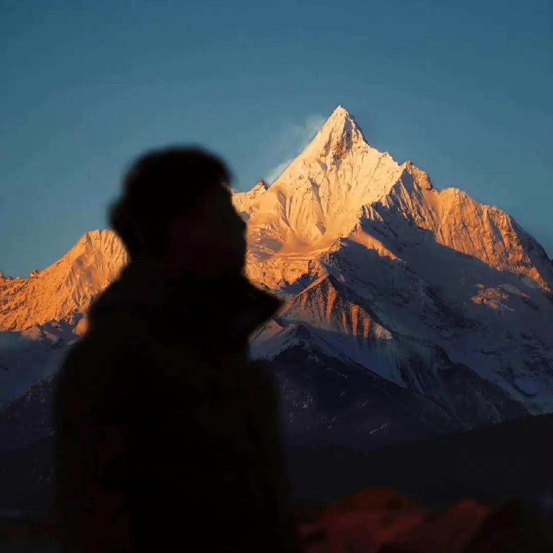 情侣背景图片一男一女带字,情侣套图背景图