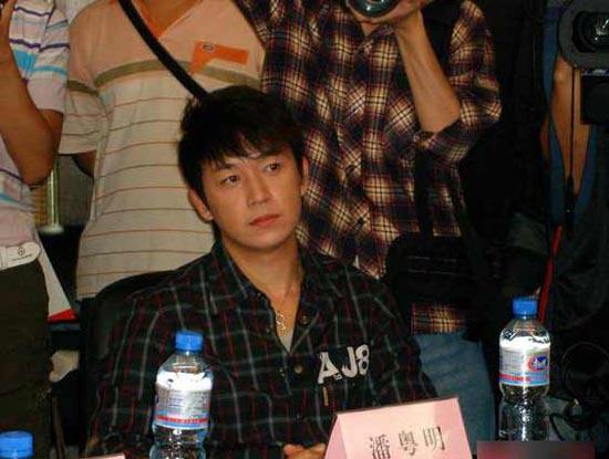 沉寂多年潘粤明中年逆袭,潘粤明离婚后的现状