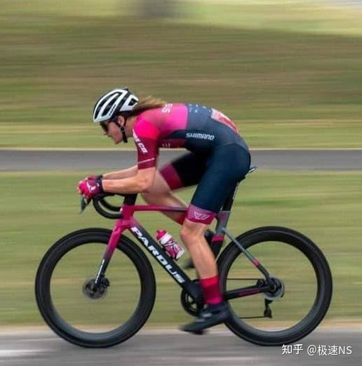 2021年建议购买的入门级公路车,入门级全内走线公路车推荐