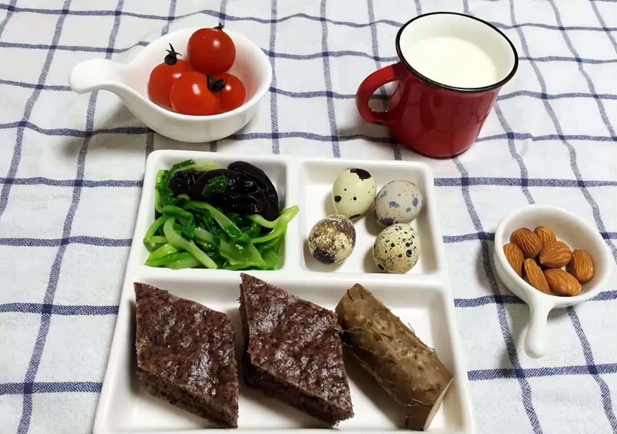 最新身高对照表你家孩子达标了吗,最新身高标准你家孩子达标了吗