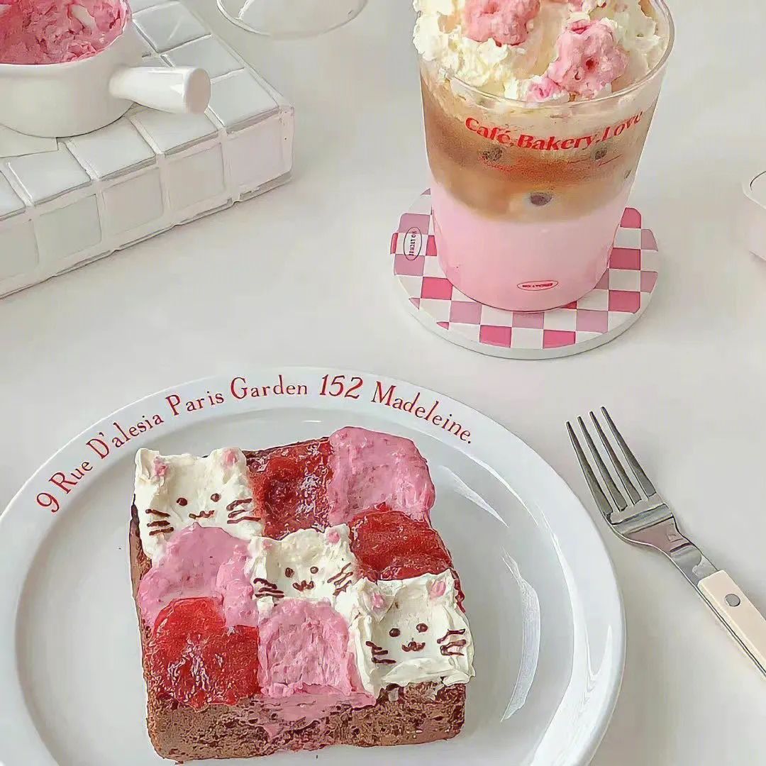 2022微信朋友圈背景图小清新,2022红色朋友圈背景图干净简约