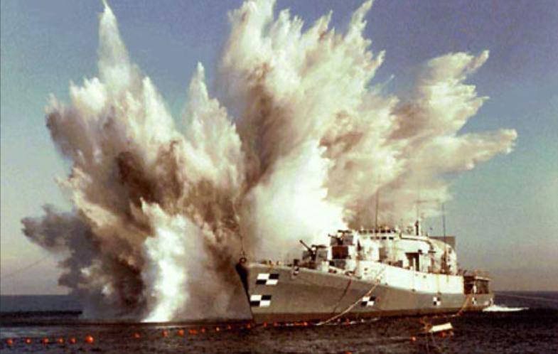 日本军舰用毒气弹,日本兵用毒气弹