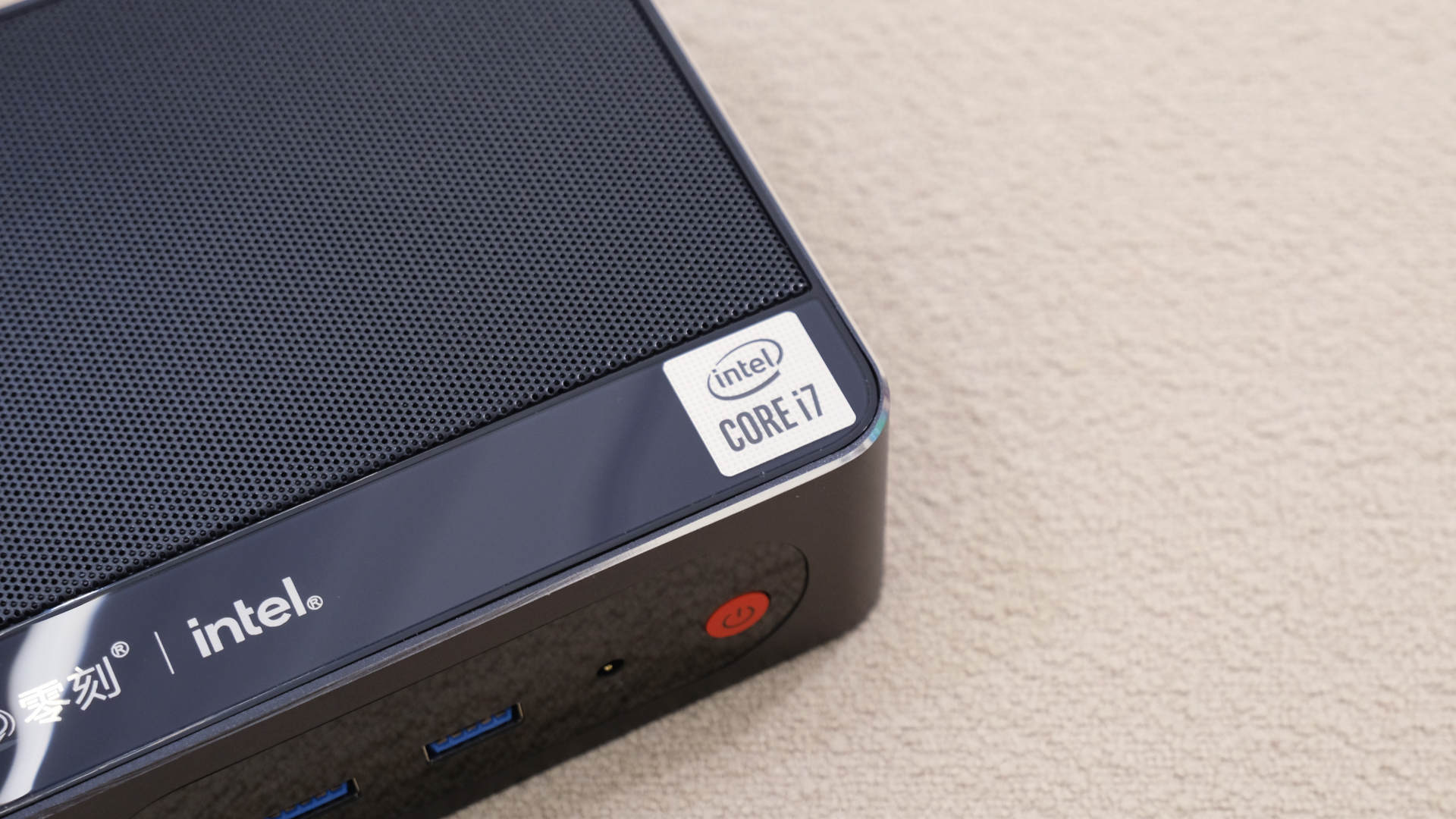 居家办公不再狼狈，可以放进包里的电脑主机：零刻SEi10