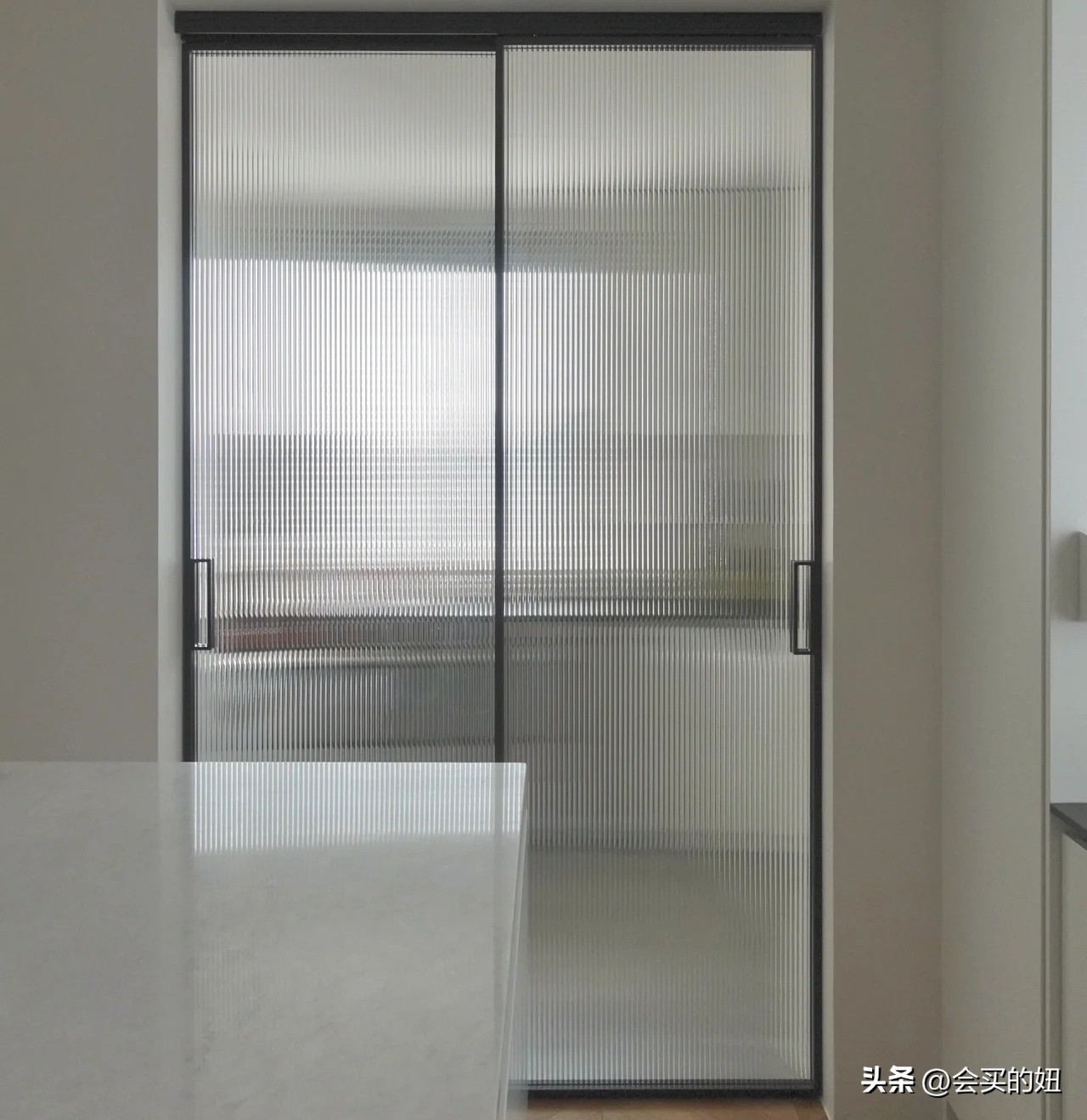 长虹玻璃门注意事项,长虹隔断玻璃门避免踩坑