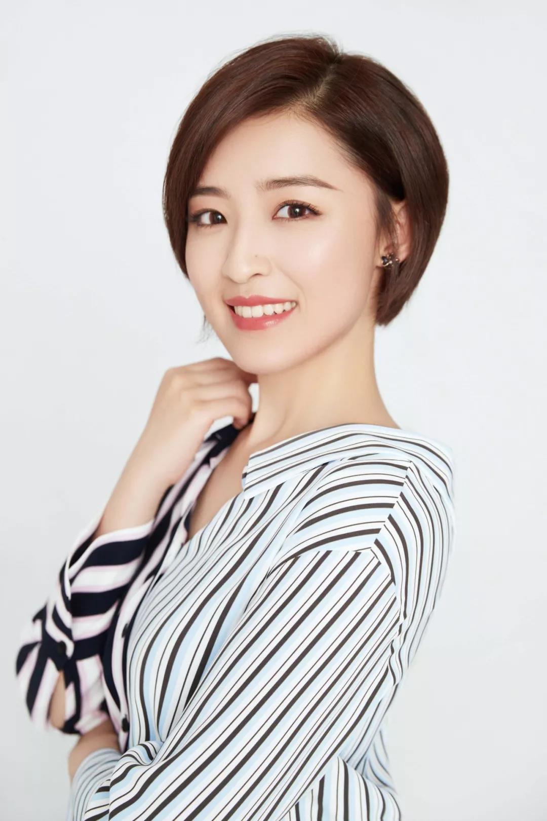 杨茗茗主持人,女主持人杨茗茗