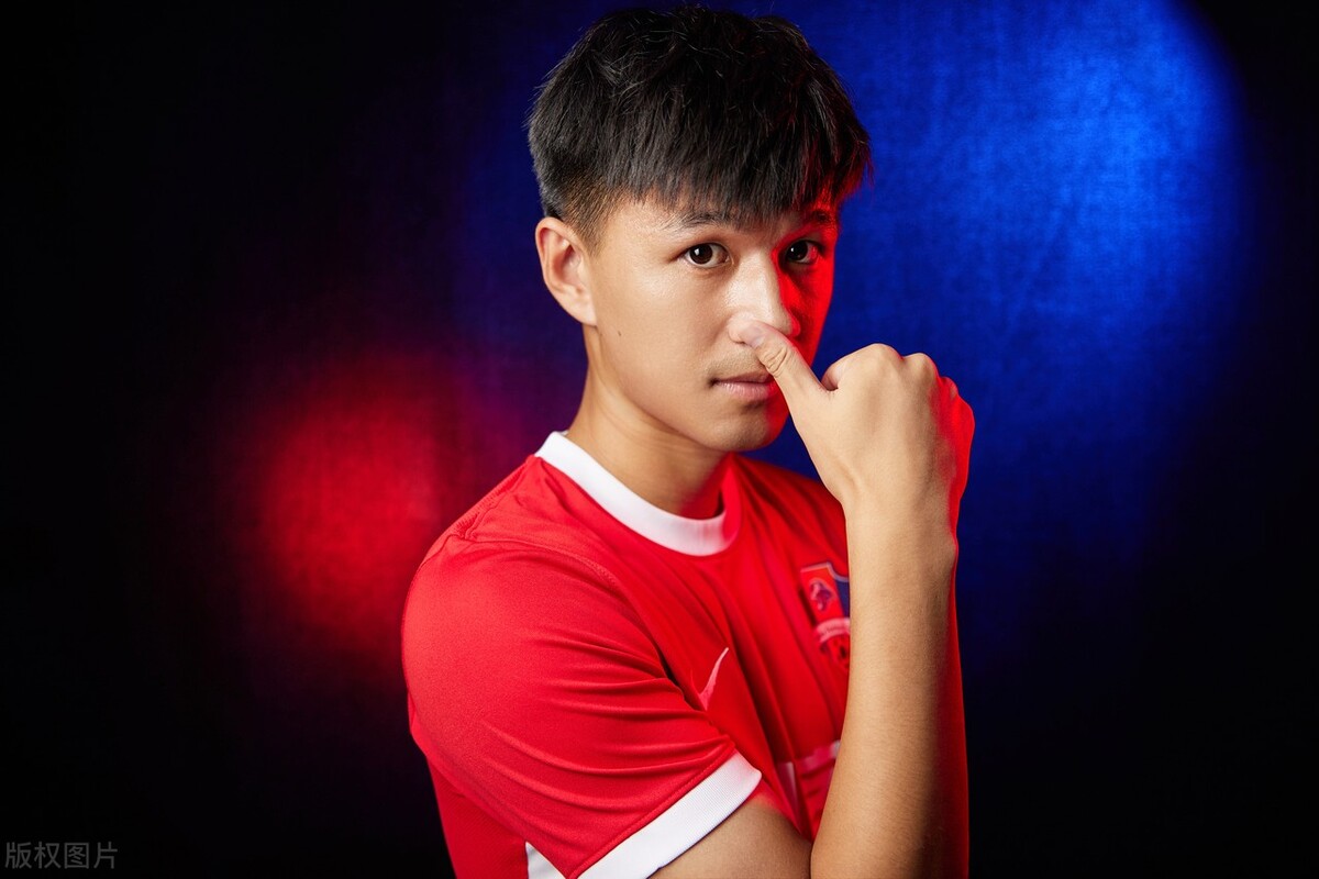 梅州客家足球俱乐部写真,梅州客家队海报