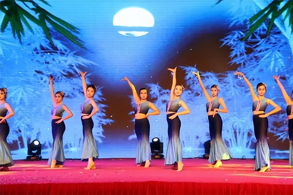 珠海南方爱迪技工学校有什么专业,珠海市南方爱迪技工学校口碑