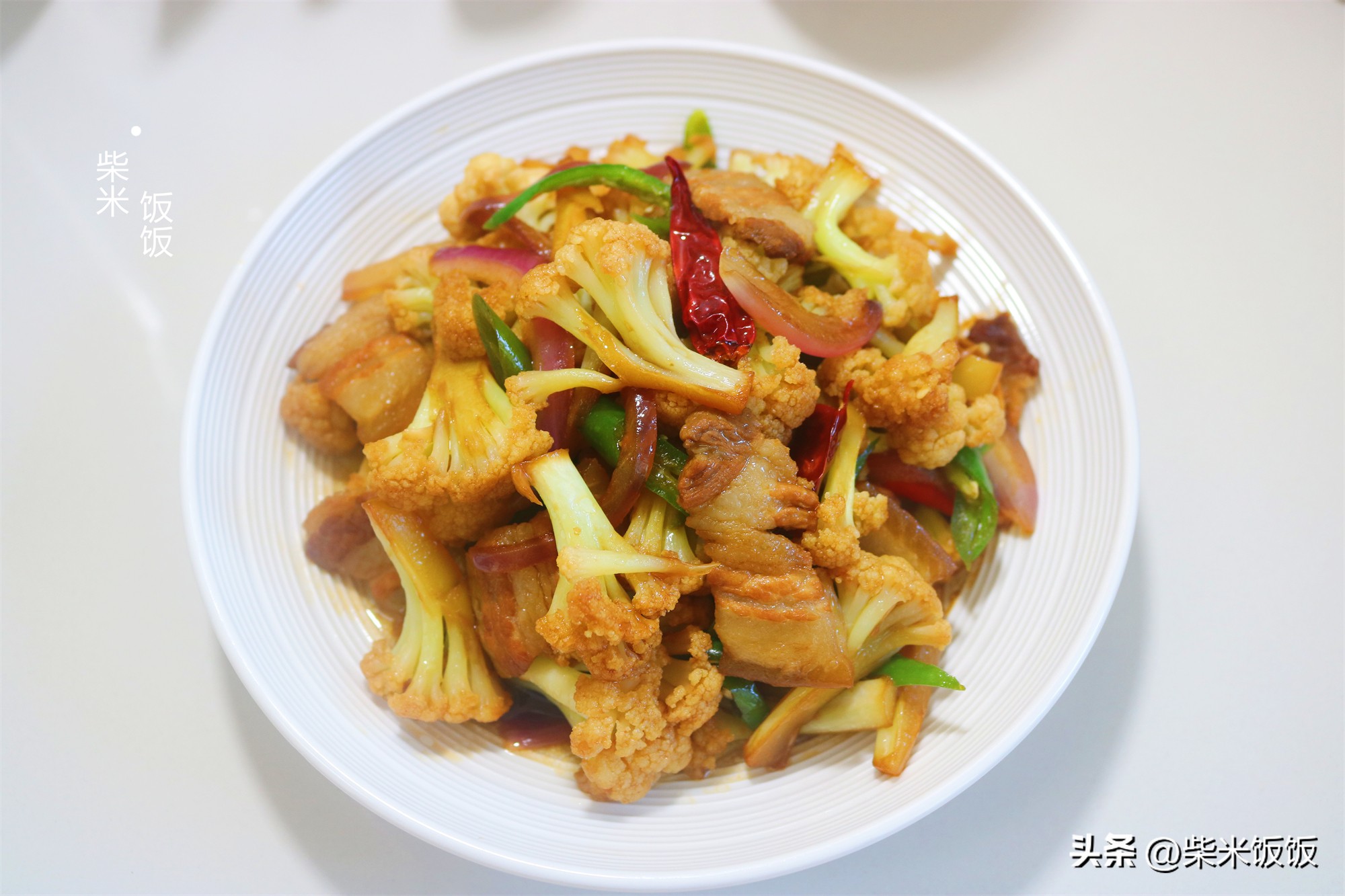 一道超级下饭的家常花菜鲜脆爽口,花菜怎么炒又脆又入味呢