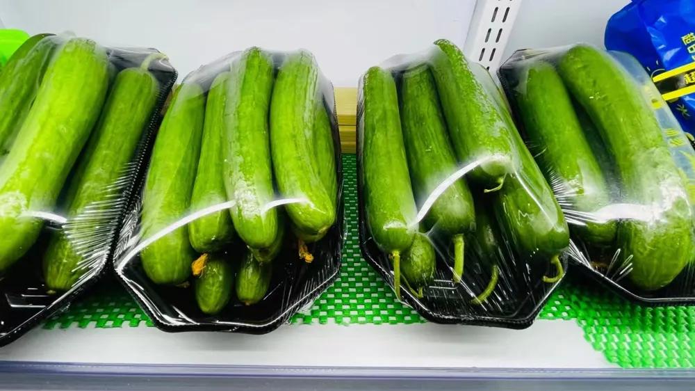 加盟水果店与自己进货哪个便宜,水果店加盟之后要自己进货吗