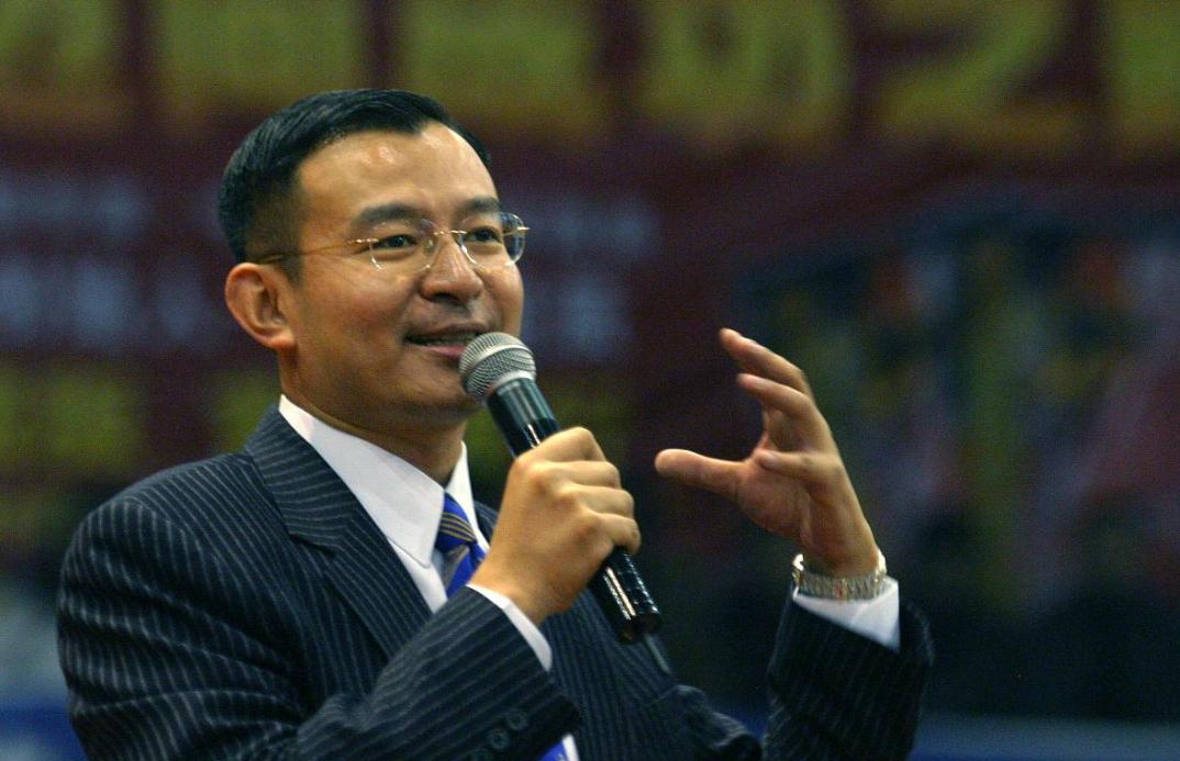 100万拜师陈安之,陈安之月入百万