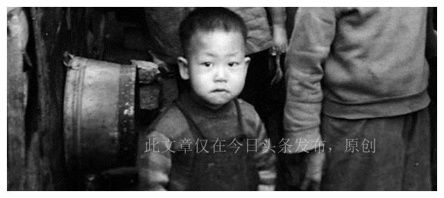 公公养情人18年，婆婆坚决不离婚，公公死后，婆婆终于坦白原因