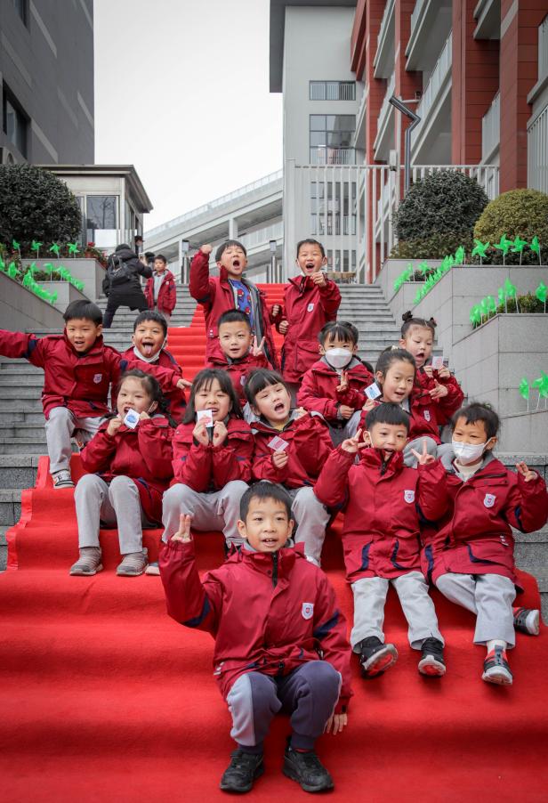 “我的梦想是超过同桌”华爱学校新学期，每个孩子都溢满七彩希望