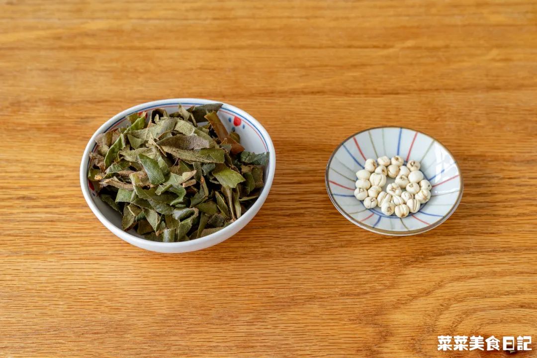 别一咳嗽就心慌！这一碗2步搞定，喝完喉咙都舒爽了