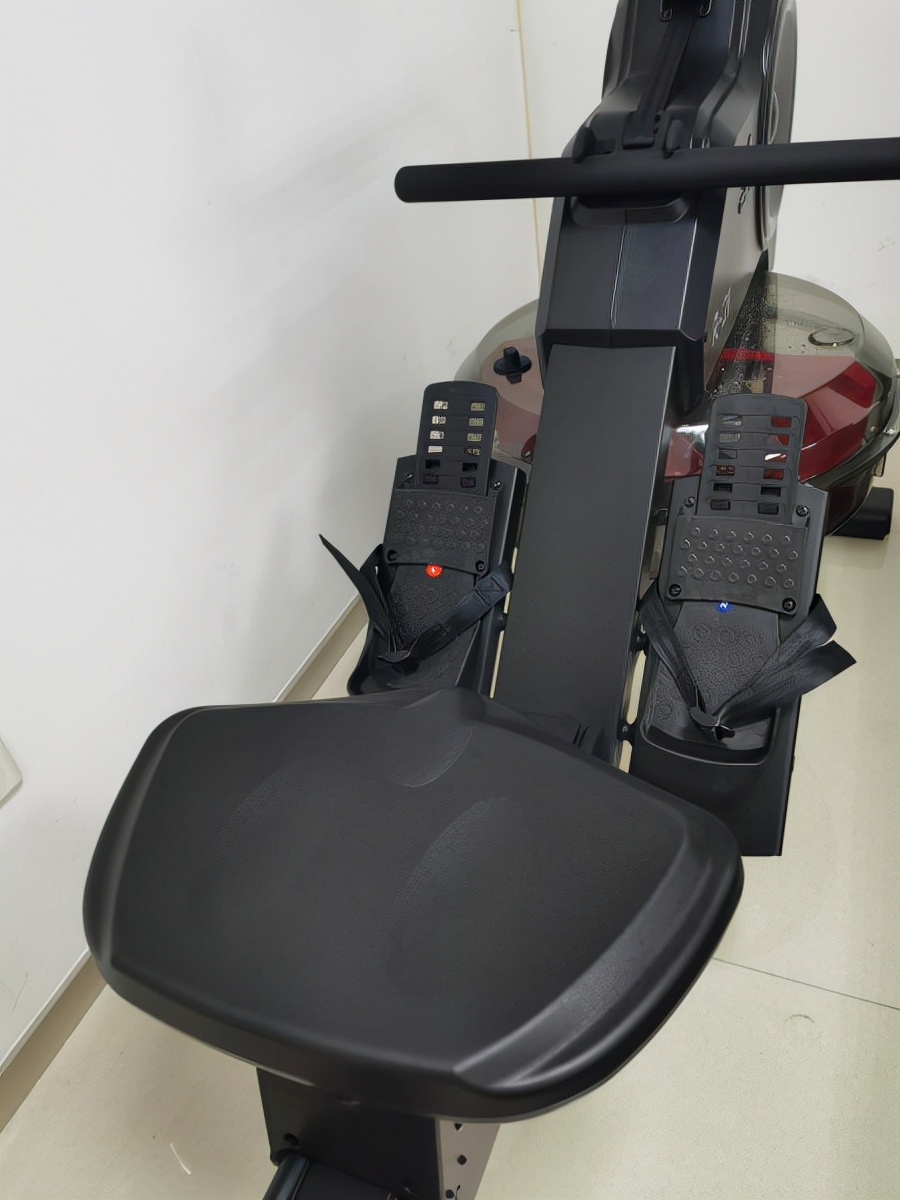 划船机适合家庭用吗,初学者用什么划船机