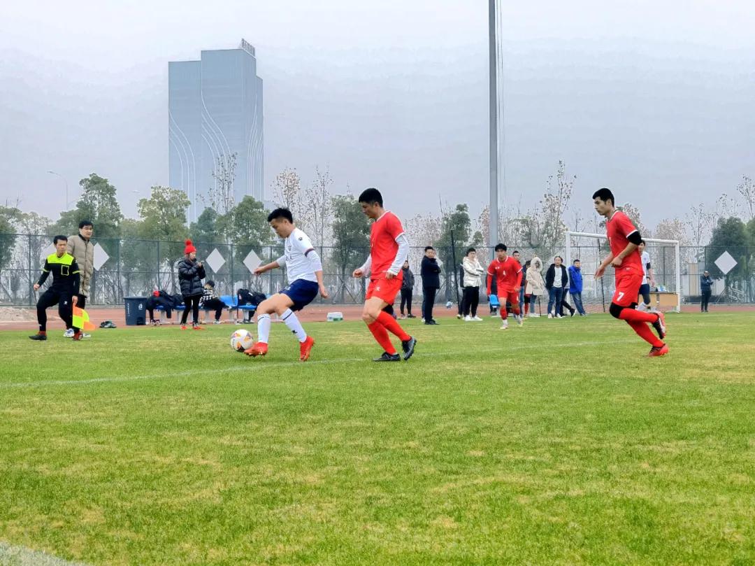 足球今日赛事赛程表最新版,足球赛事最新战报