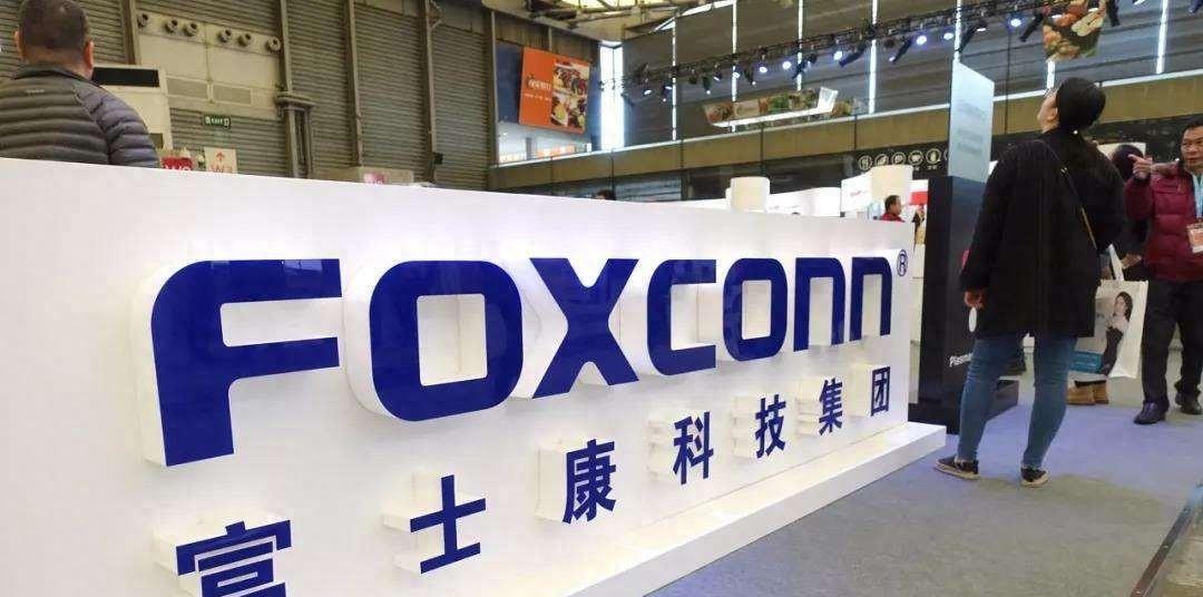 富士康打过工,做生意亏10万,32岁开卡车,依然笑对生活