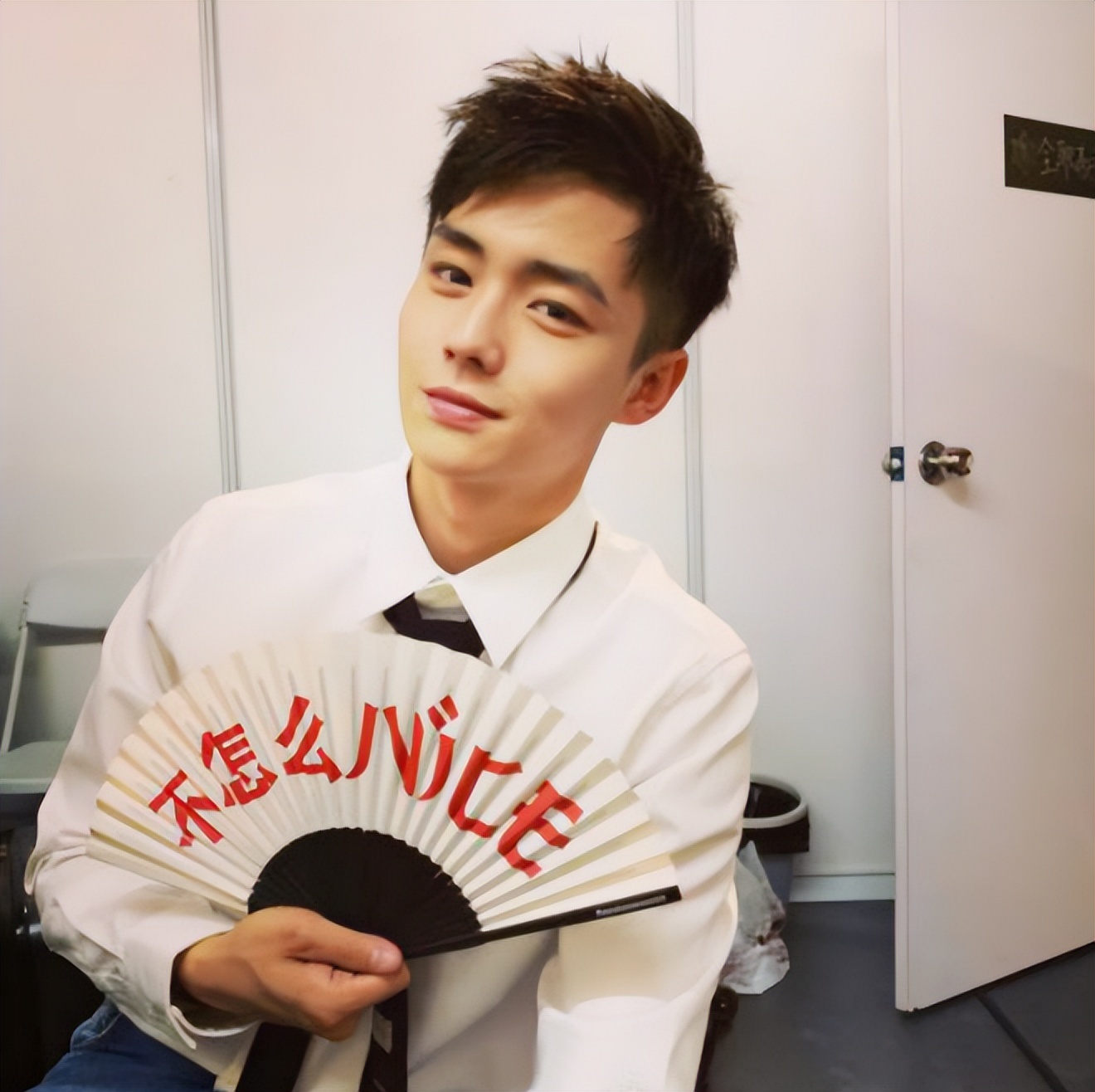 刘思博和奚望的妈,刘思博和妹妹奚望合影